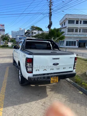 Ford Ranger Wildtrak 2012 White