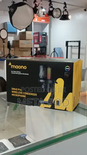 Maono DM40 Pro Wireless Condenser Microphone