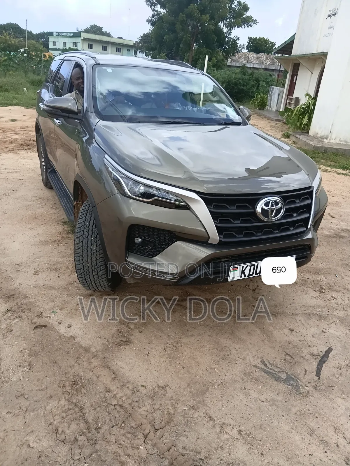 New Toyota Fortuner 2025 Beige