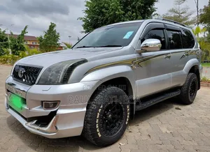 Toyota Land Cruiser Prado 2005 Silver