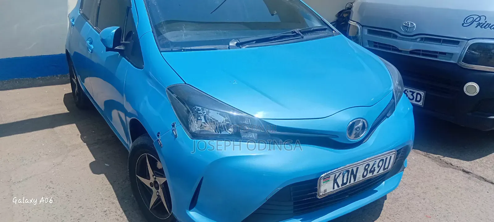 Toyota Vitz 2017 Blue