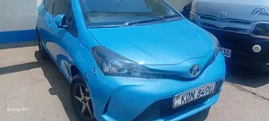Toyota Vitz 2017 Blue