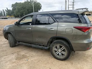 New Toyota Fortuner 2025 Beige