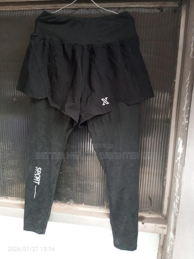 2in1 Gym Shorts With Compression Liner