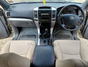 Toyota Land Cruiser Prado 2003 Gold