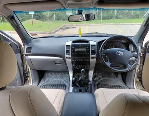 Toyota Land Cruiser Prado 2003 Gold