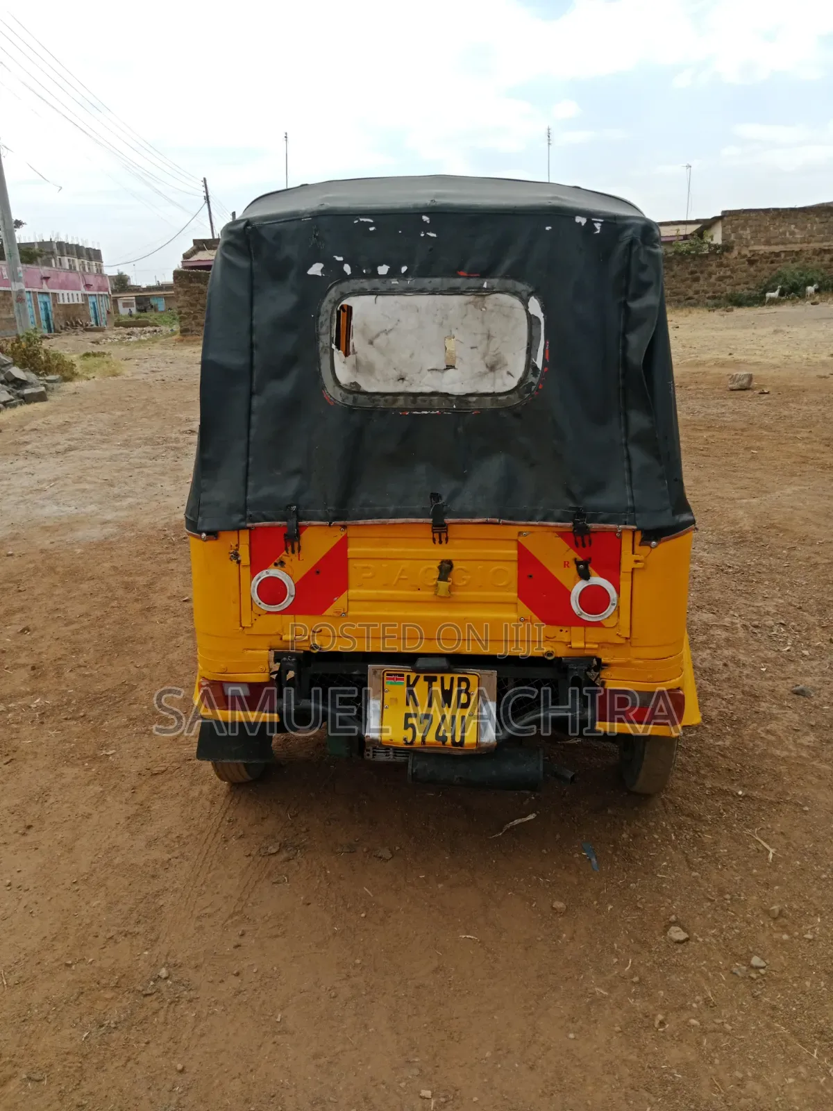 Piaggio Scooter 2018 Yellow