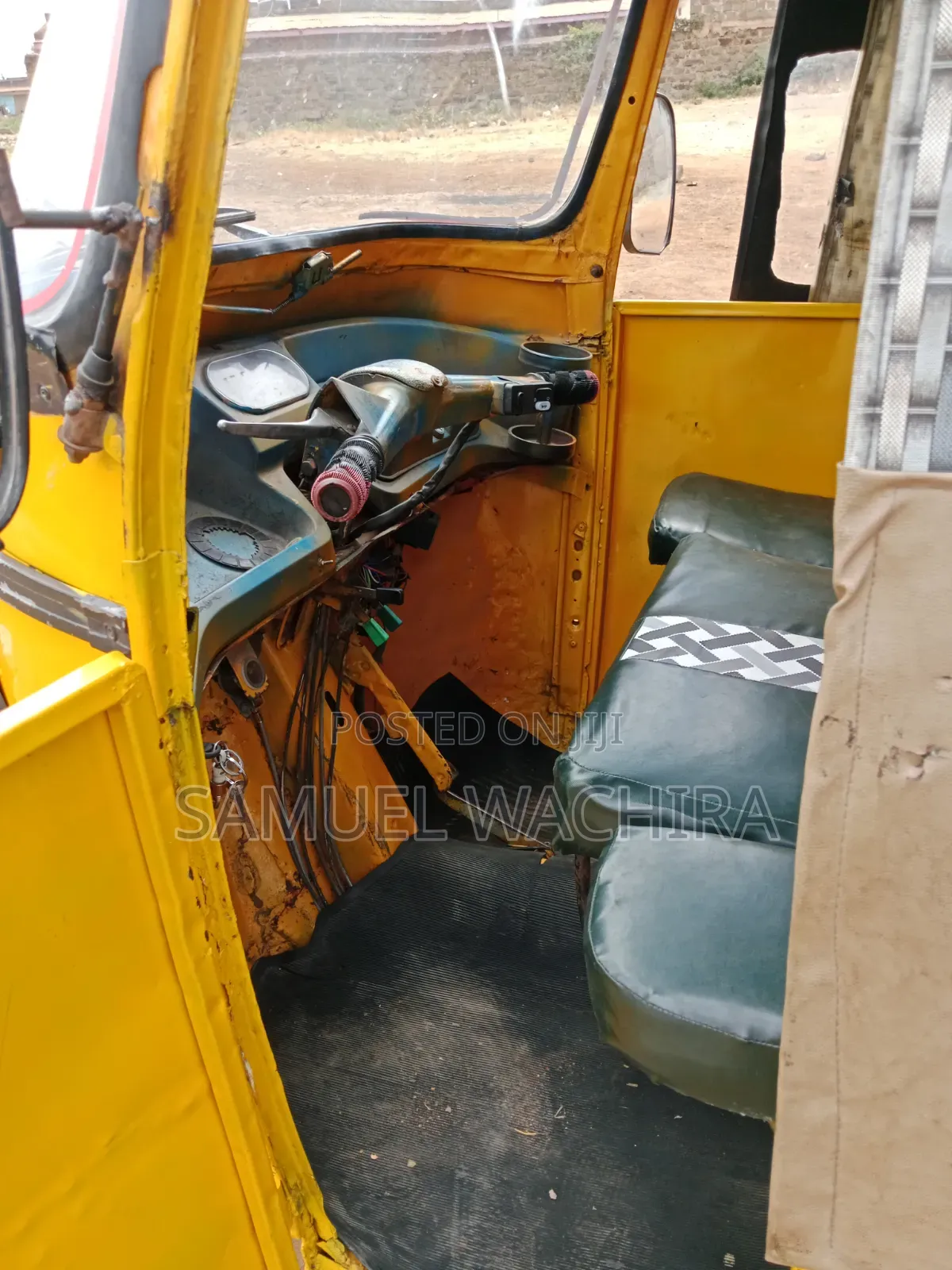 Piaggio Scooter 2018 Yellow