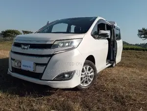 7 Seater Car Hire With a Driver