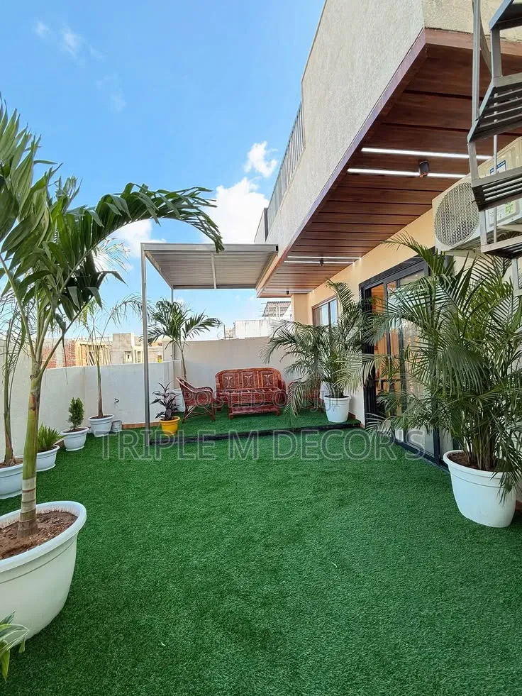 Anti-Mold Outdoor Balcony Artificial Lawn Grass Carpet