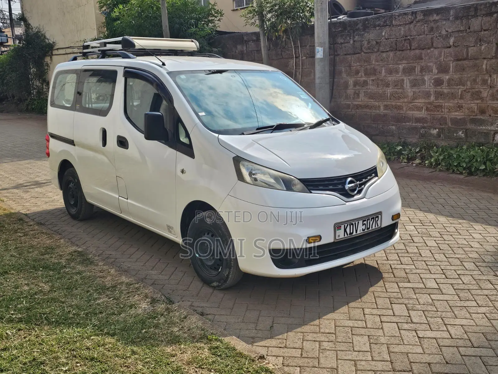 Nissan NV1500 2018 White