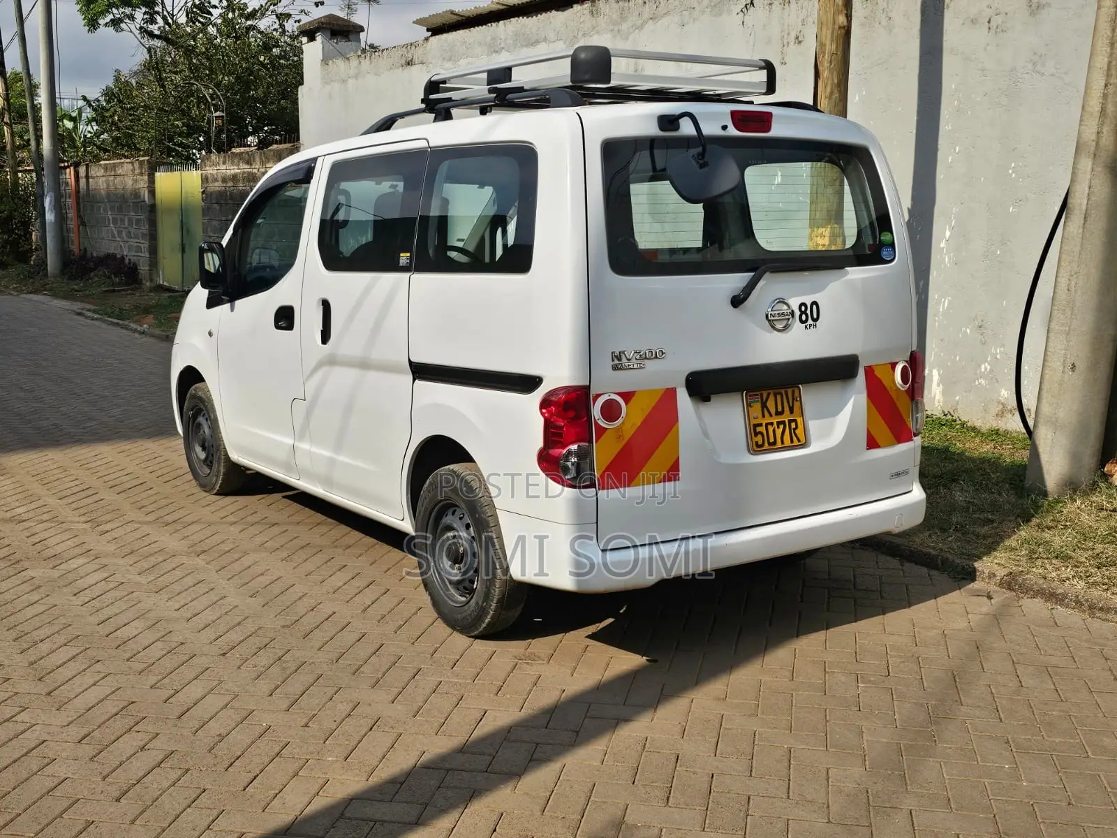 Nissan NV1500 2018 White