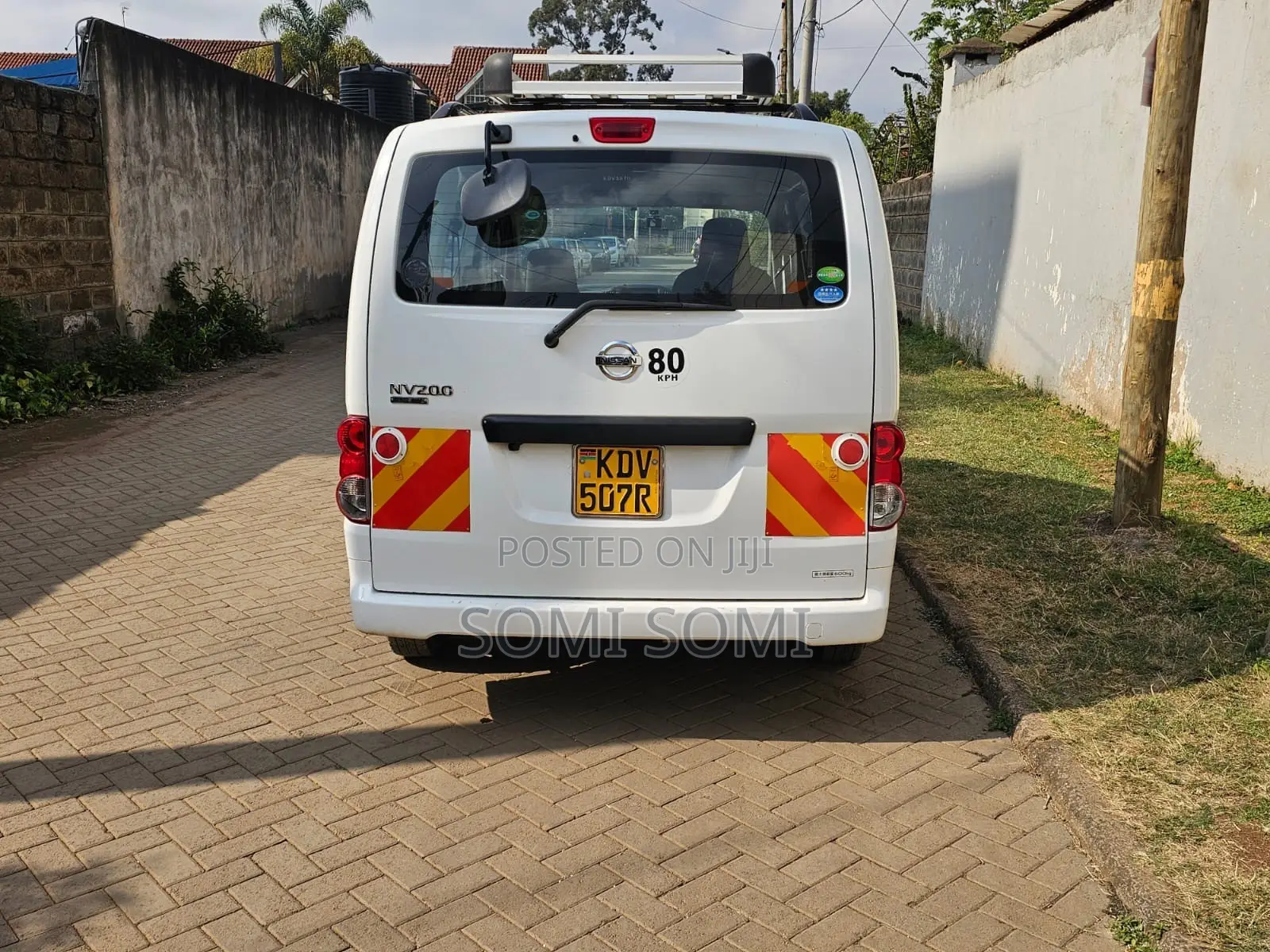 Nissan NV1500 2018 White