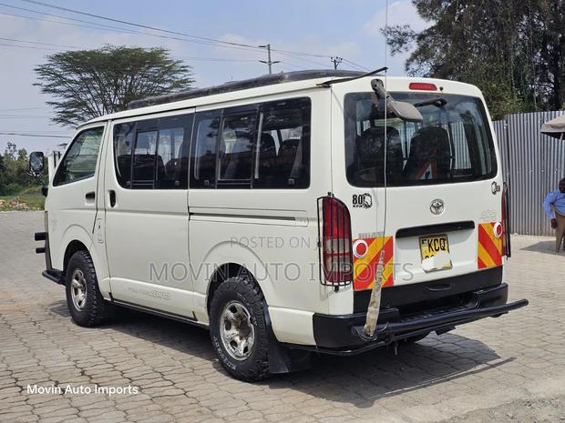 Toyota HiAce 2012 Brown - thumbnail 3