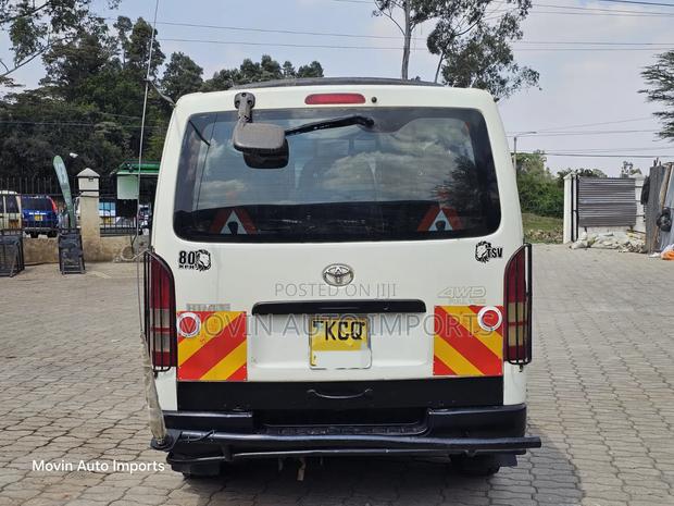 Toyota HiAce 2012 Brown - thumbnail 4