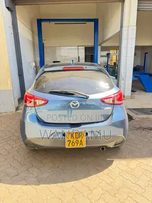Mazda Demio 2017 Blue