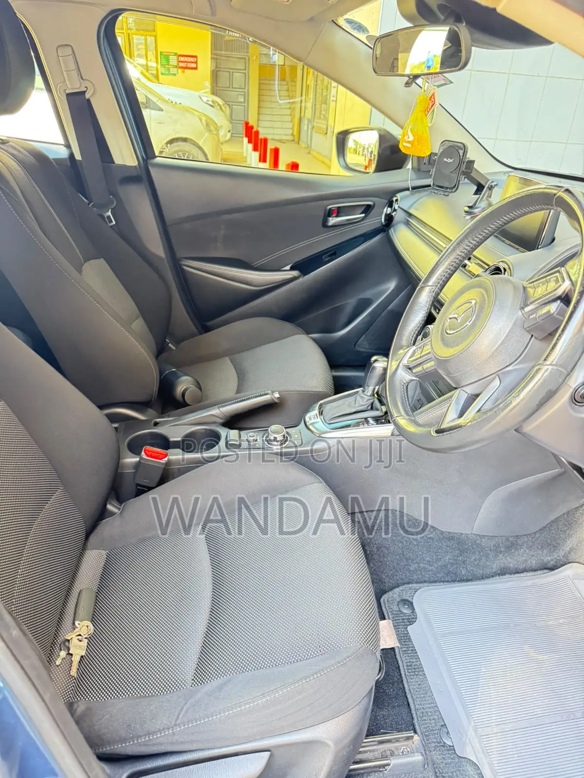 Mazda Demio 2017 Blue