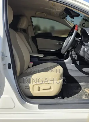 Toyota Premio 2017 White