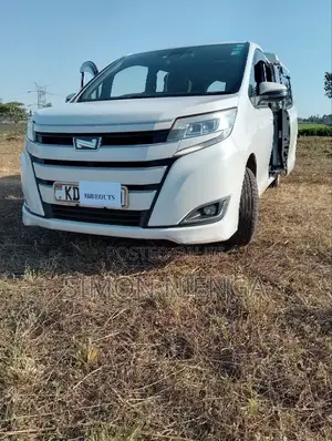 7 Seater Car Hire With a Driver