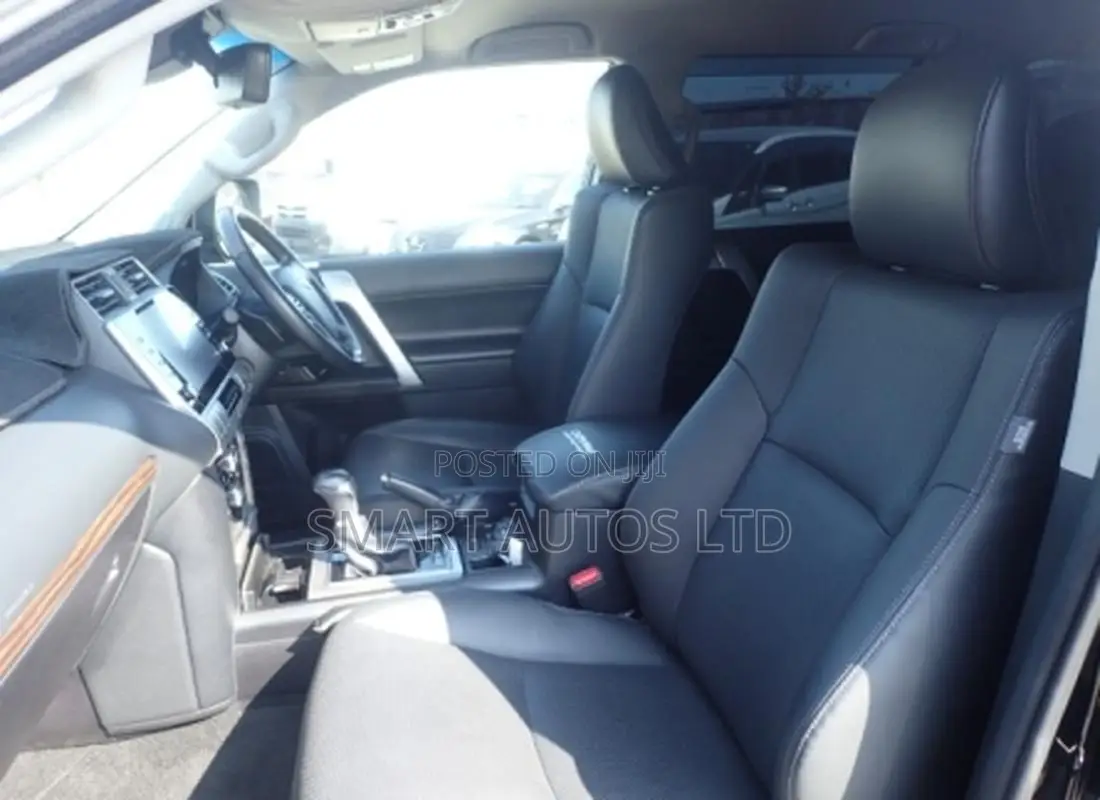 Toyota Land Cruiser Prado 2023 Matt Black