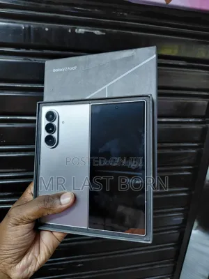 Samsung Galaxy Fold 512 GB Silver