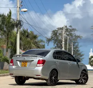 Toyota Axio 2016 Silver