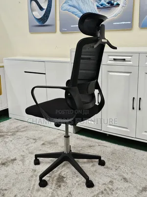 Office Staff Chair With Headrest