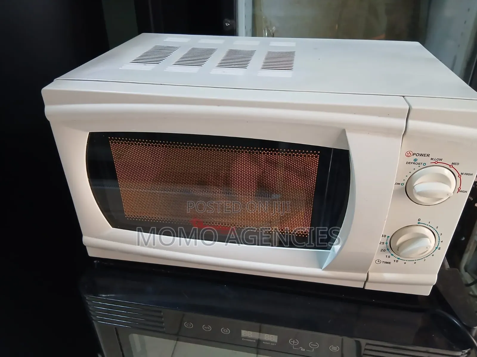 20l Ramtons Microwave