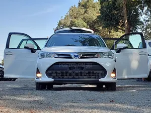 Toyota Corolla Fielder 2018 White