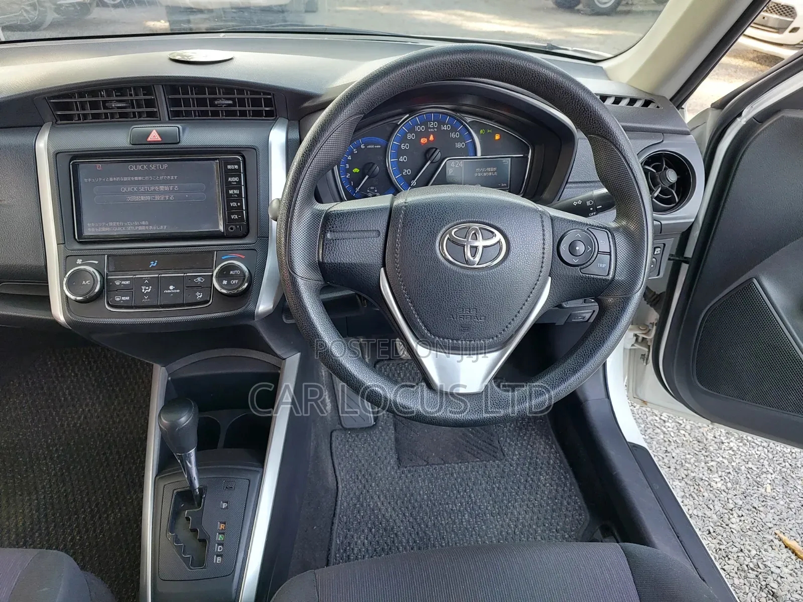 Toyota Corolla Fielder 2018 White