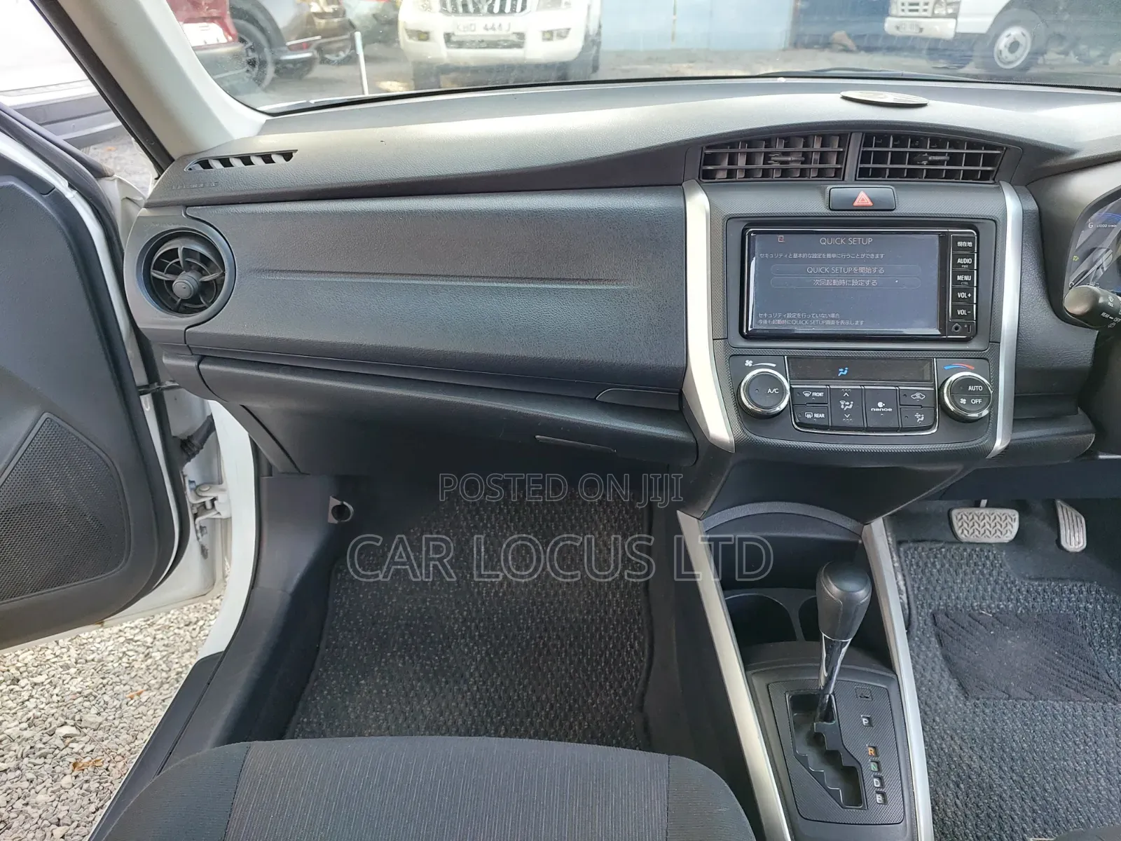 Toyota Corolla Fielder 2018 White