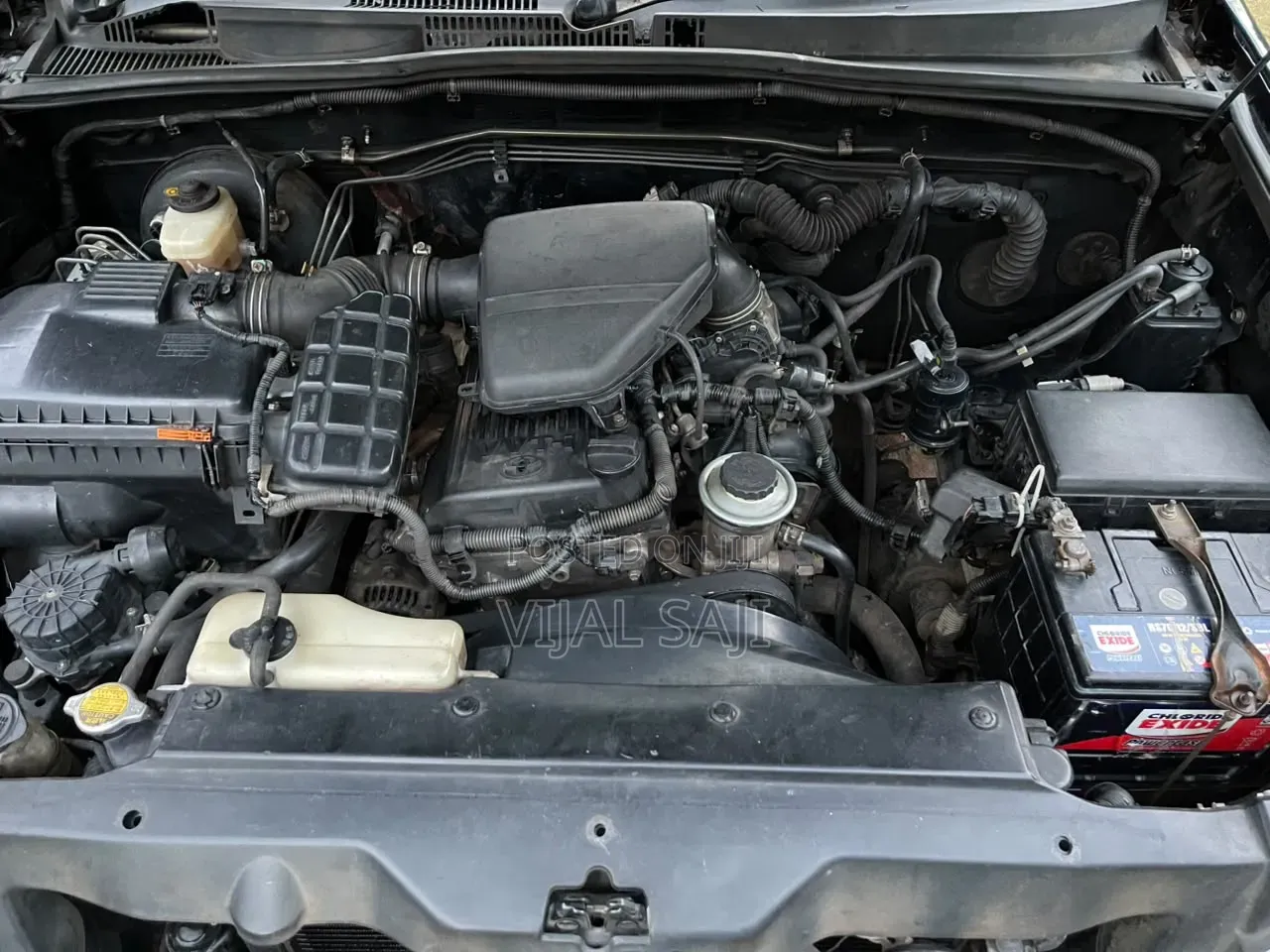 Toyota Land Cruiser 2006 Black