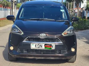 Toyota Sienta 2016 Brown