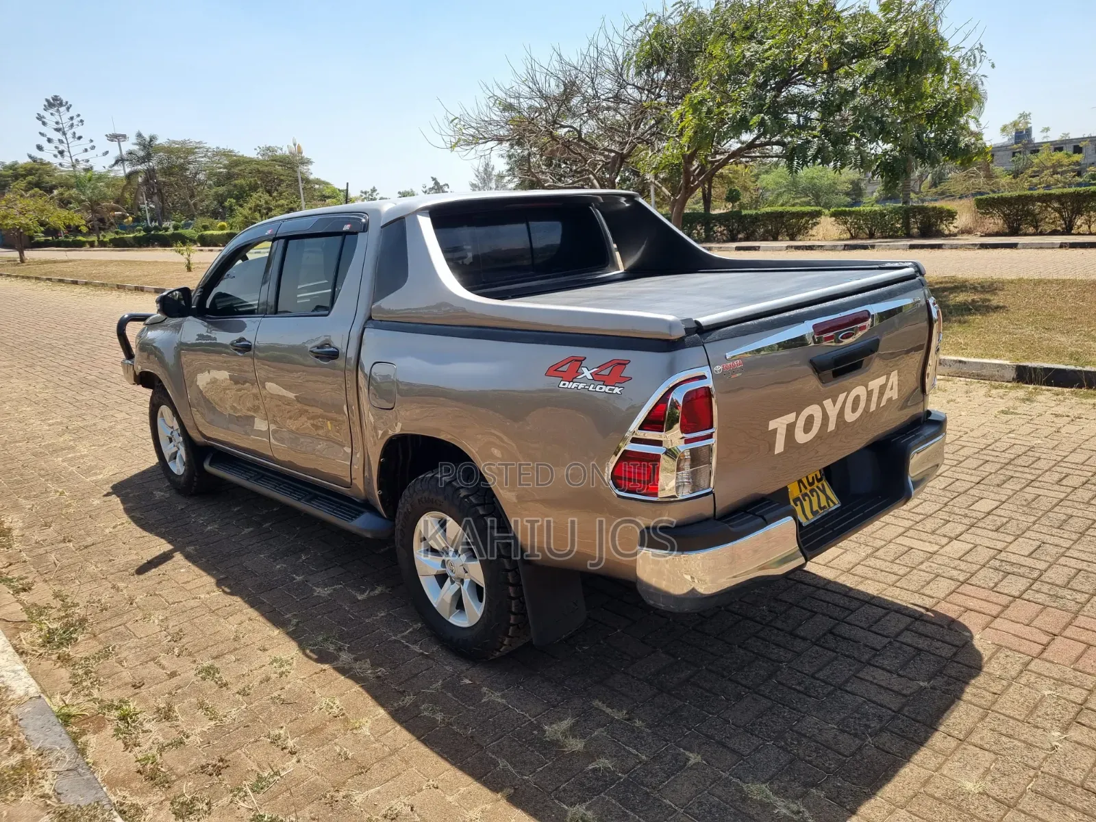 Toyota Hilux 2017 Gold
