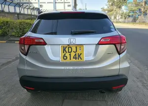 Honda Vezel 2015 Silver
