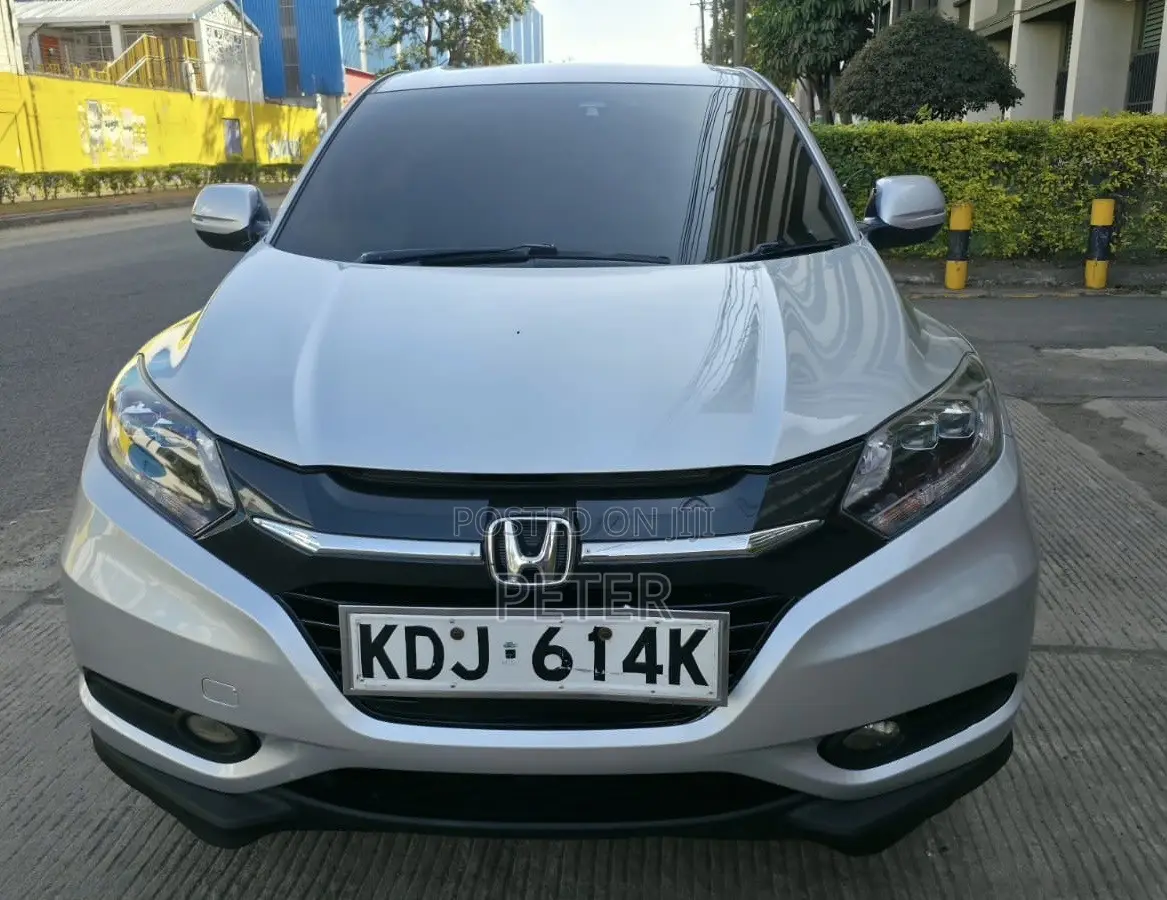 Honda Vezel 2015 Silver