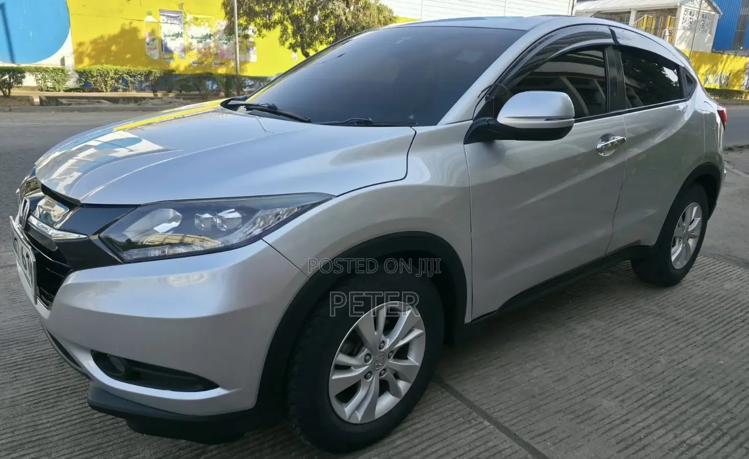 Honda Vezel 2015 Silver