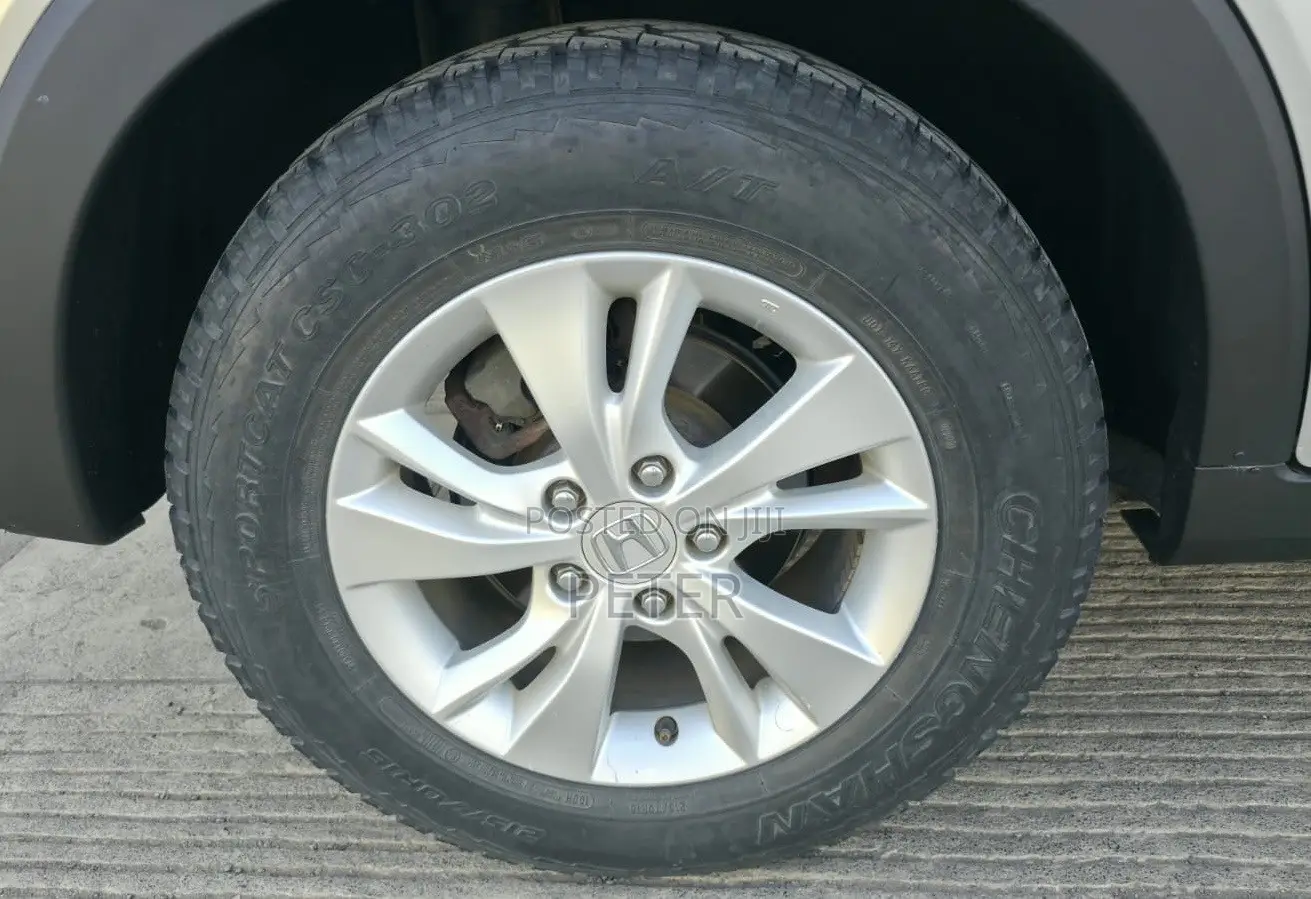 Honda Vezel 2015 Silver