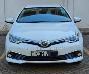 Toyota Auris 2016 White