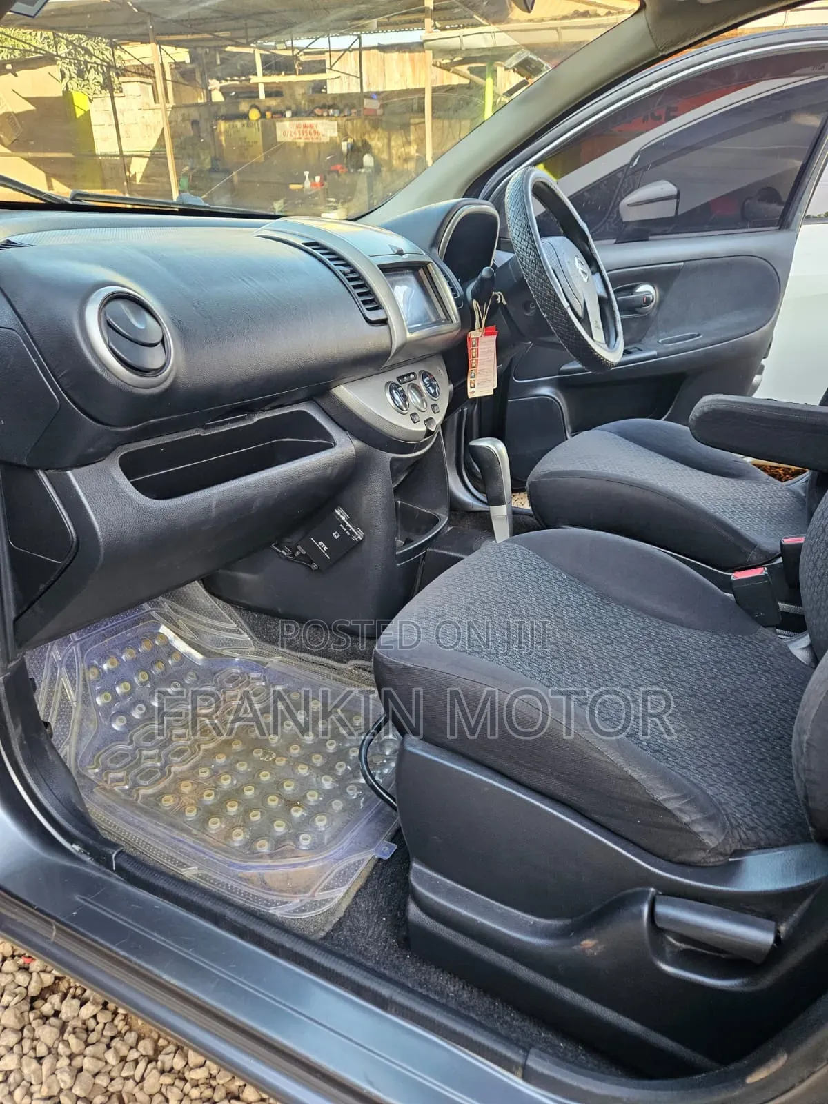 Nissan Note 2012 Gray
