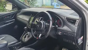 Toyota Harrier 2.0 Turbo GR Sport 2019 Silver