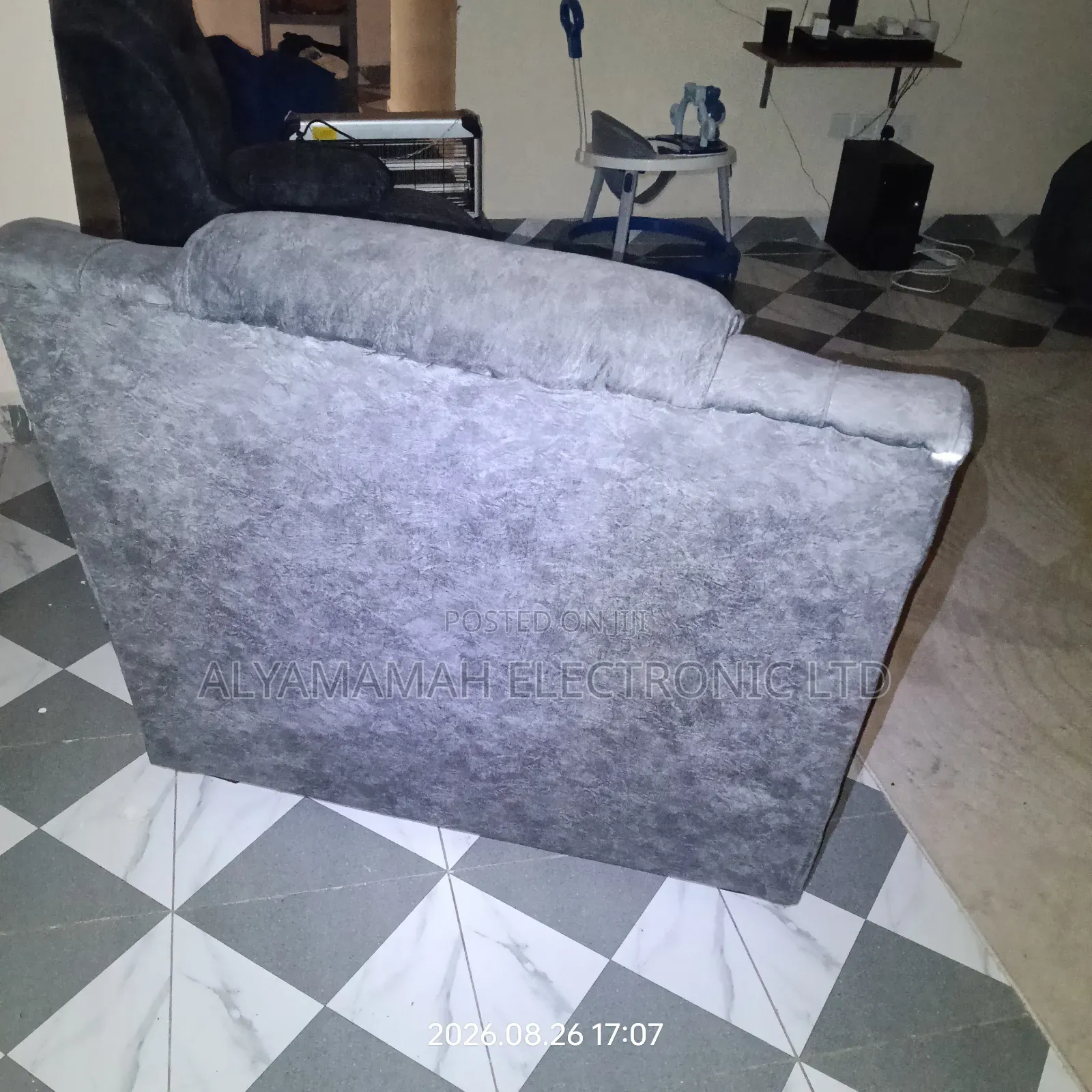 5 Modern Seater 2 Single Seats and 1 Three Seater Gray in Colour