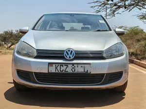 Volkswagen Golf 2013 Silver