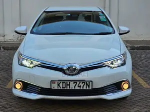 Toyota Auris 2016 White