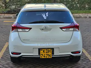 Toyota Auris 2016 White