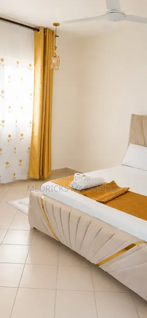 One Bedroom Airbnb in Shanzu Serena Next to Prideinn Paradise