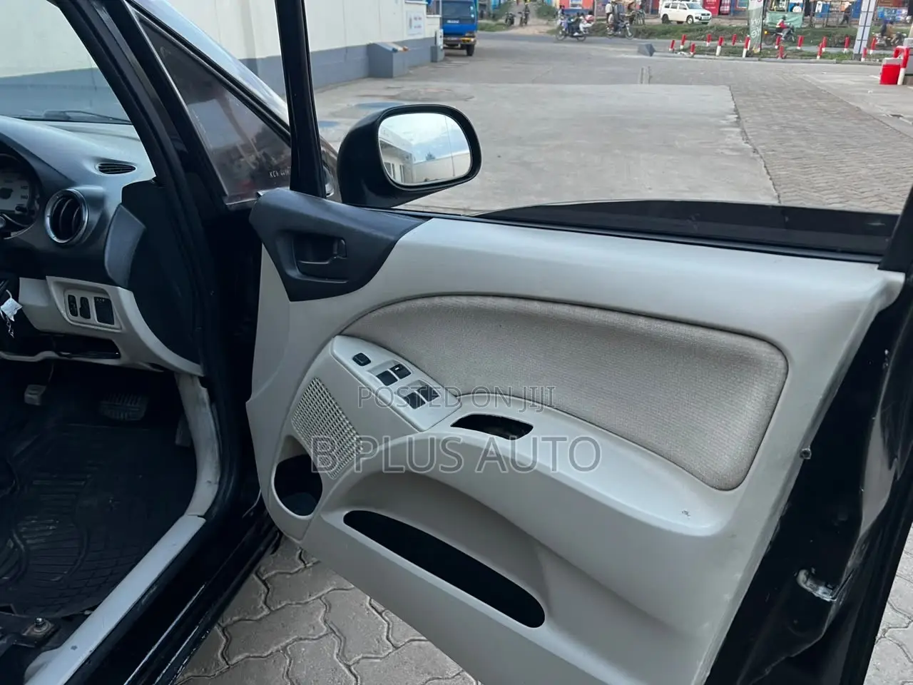 Mitsubishi Colt 2007 Black