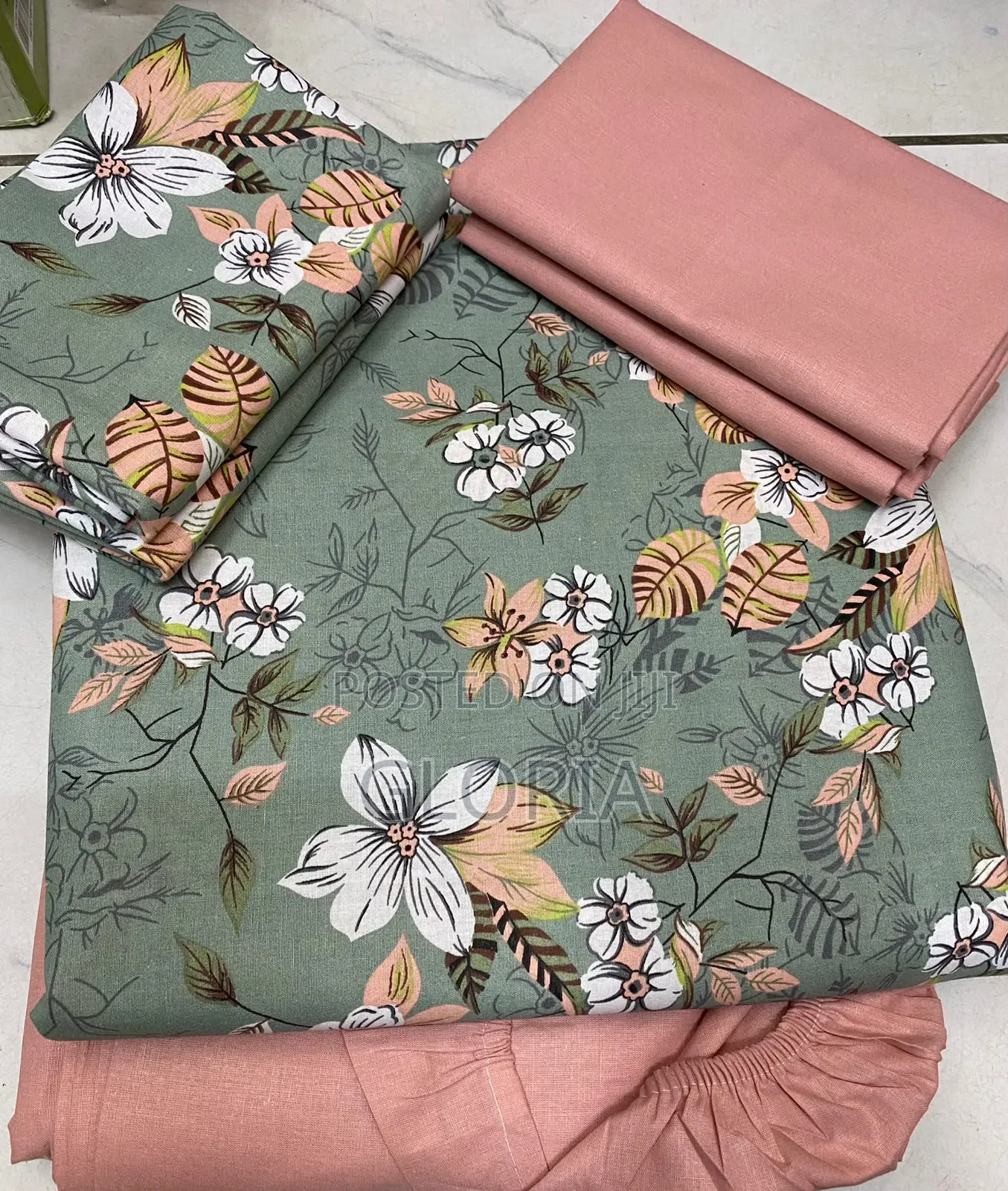 Bedsheets and Pillowcases