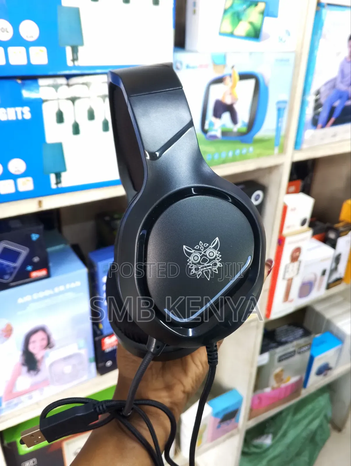 Gaming Wired Headphones With Microphone and RGB Lights