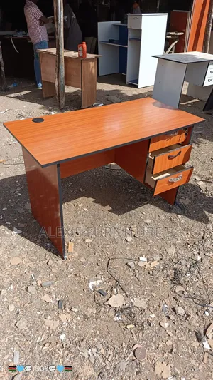 Desk Assemble/Complete Office Desk